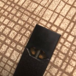 Meet your Posher, Cameron